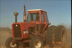 jerry tractor.jpg